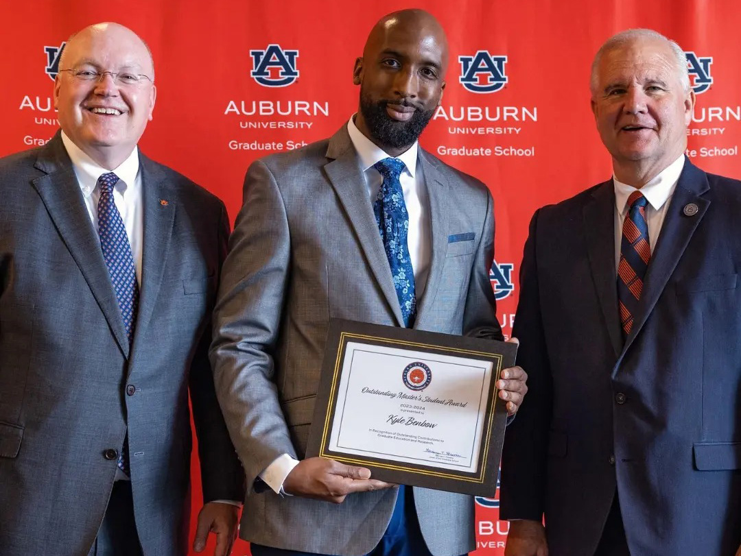 Congratulations to Kyle Benbow on achieving the Outstanding Masters Student Award and Editors Commendation for his research on discrimination, emotion invalidation, and defensive silence among Black employees.