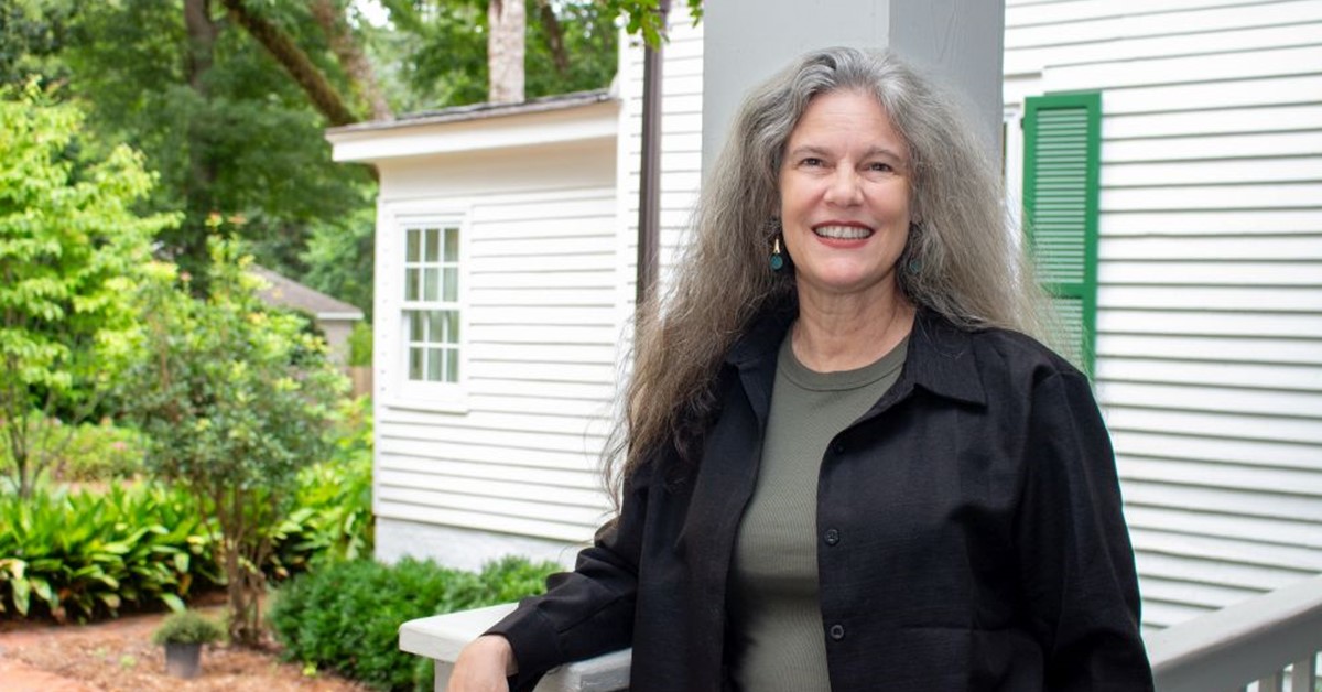 Gilbert work inspires scholars - College of Liberal Arts at Auburn ...