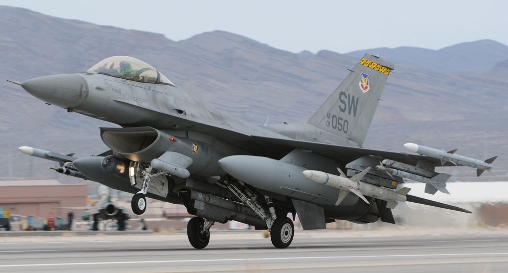 David Bottomlee landing his F-16 Fighting Falcon jet at the Nellis Air Force Base in Las Vegas