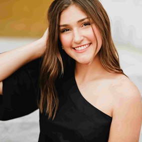Caroline Tucker